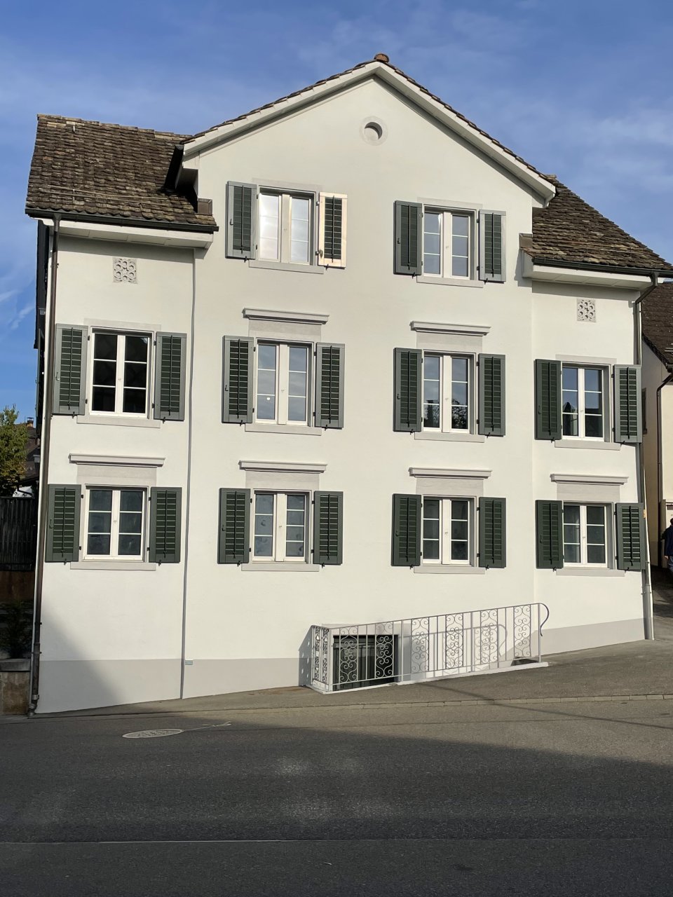 Studio renoviert und möbliert Studio renoviert und möbliert